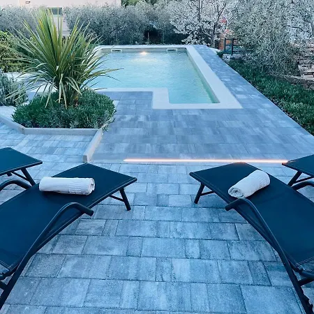 House Tesser With Pool * Galižana